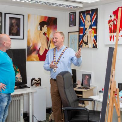 The Mayor meets artist Stephen Greer at Boom Studios.