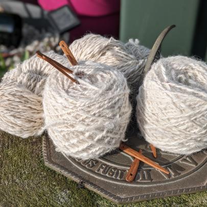 nalbinding knitting
