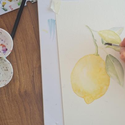watercolour painting of a lemon