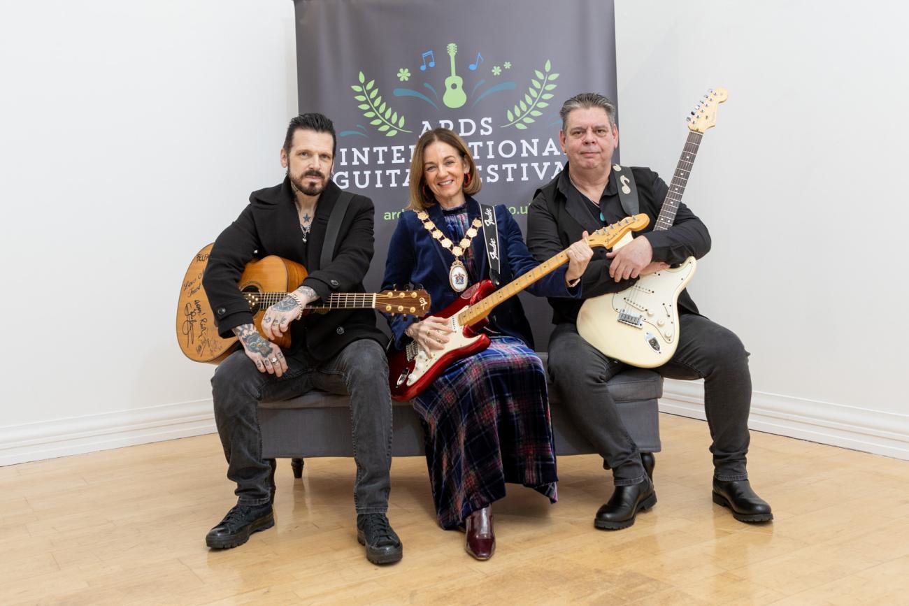 Ricky Warwick and Frank Carbery with the Mayor of Ards and North Down Borough Council, Councillor Gillian McCollum